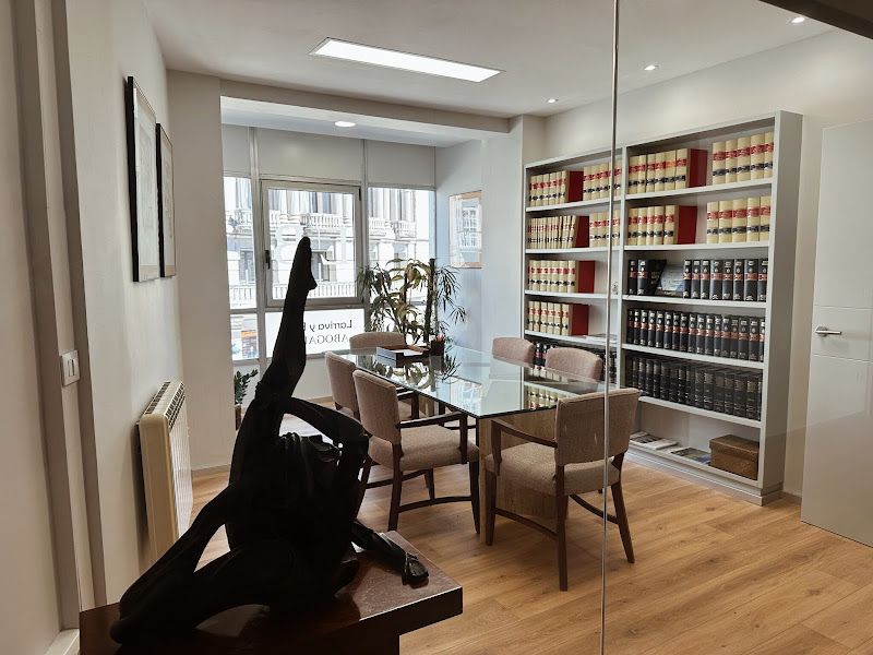 Larriva y Beiró Abogados en Vigo: Abogado para desahucios